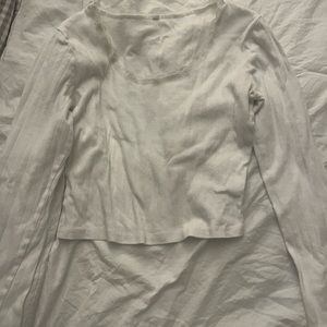 Cropped white floral long sleeve